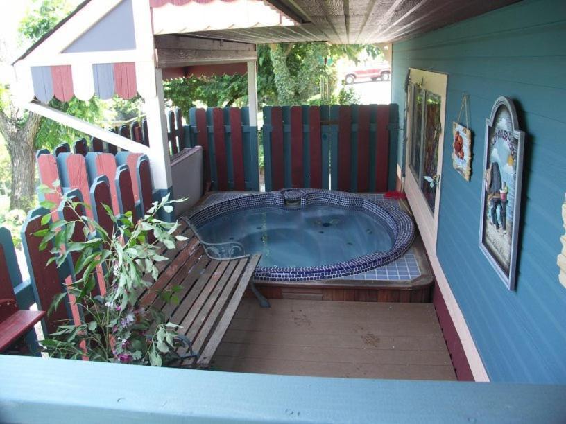 Robin'S Nest Bed & Breakfast San Andreas ภายนอก รูปภาพ